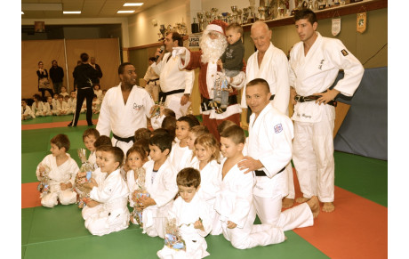 VIDEO NOEL DU DOJO EN LIGNE !